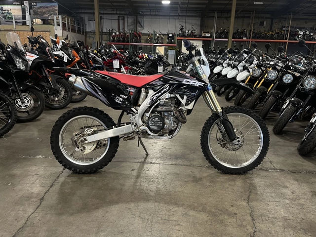 2006 Honda CRF® 450X photo 4