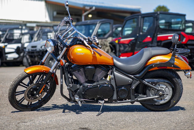 2012 Kawasaki Vulcan® 900 Classic photo 9