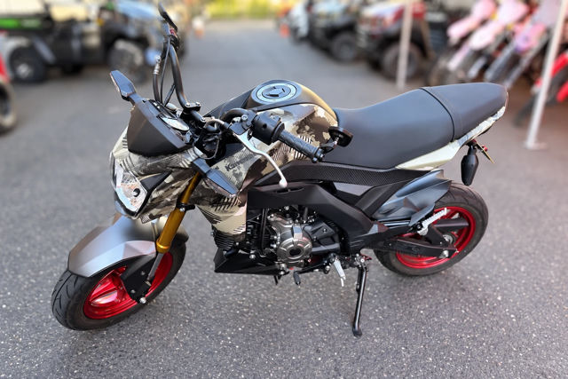 2025 Kawasaki Z125 PRO photo 3