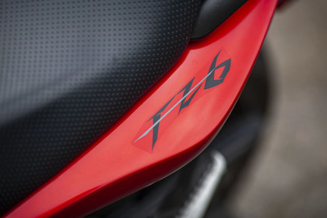2006 Yamaha FZ 6 photo 12