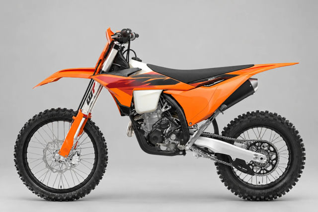 2027 KTM 350 XC-F photo 2