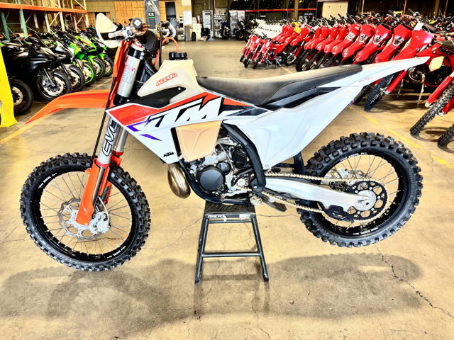 2023 KTM 300 SX photo 1