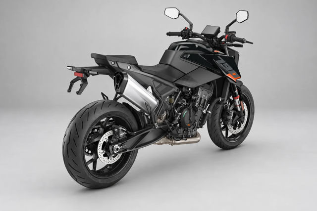 2027 KTM 790 Duke photo 10