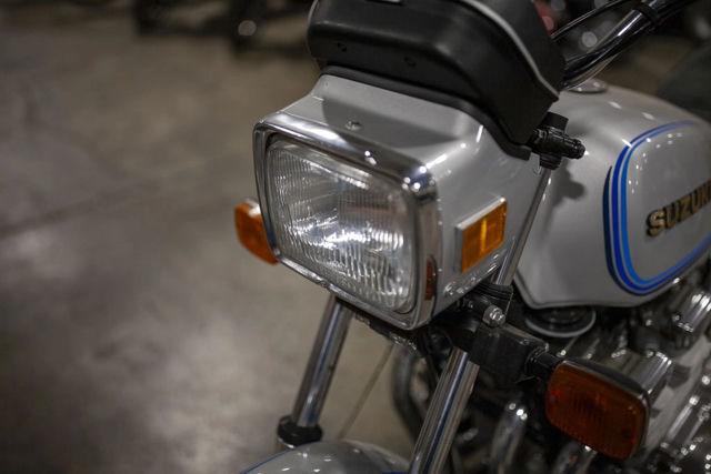 1981 Suzuki GS1100 photo 3