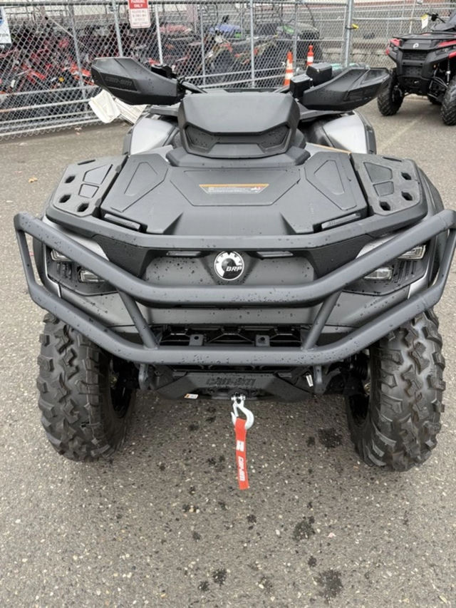2026 Can-Am Outlander XT 850 photo 3