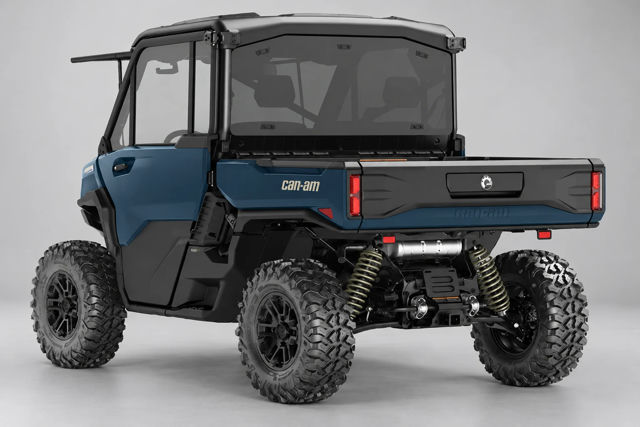 2026 Can-Am Defender Limited CAB HD11 photo 2