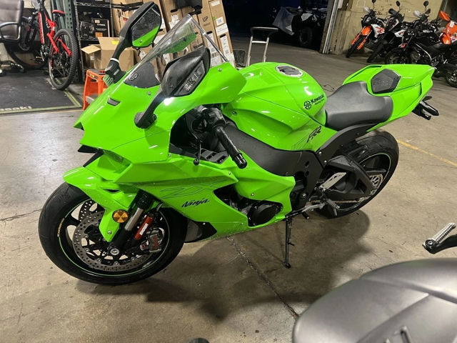 2024 Kawasaki Ninja® ZX™-10RR ABS photo 2