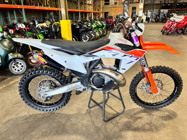2023 KTM 300 SX photo 4
