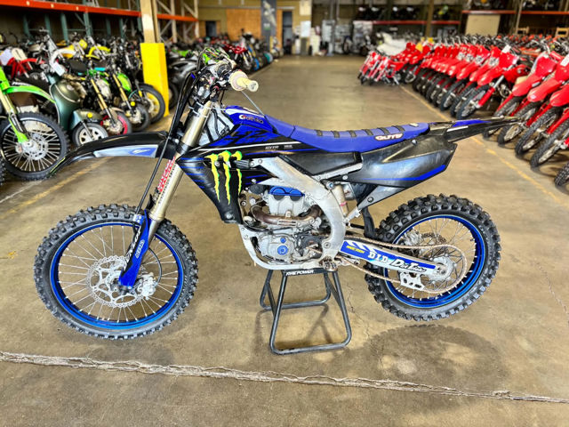 2022 Yamaha YZ250F photo 3