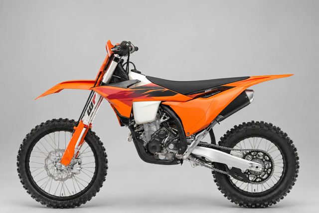 2027 KTM 250 XC-F photo 2