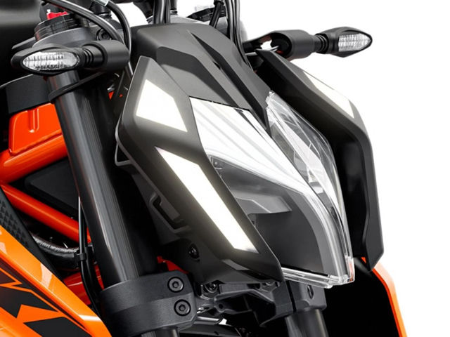 2024 KTM 390 Duke photo 4