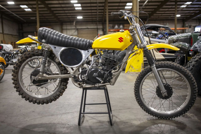1973 Suzuki TM400 photo 3