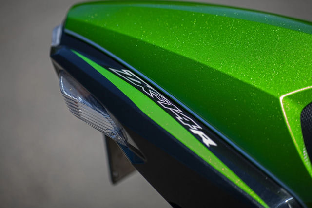 2016 Kawasaki Ninja® ZX™-14R ABS photo 6