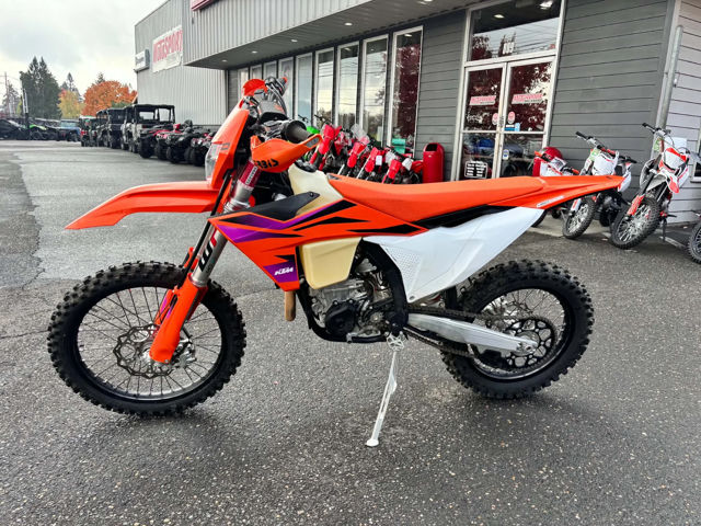 2024 KTM 450 XCF-W photo 2
