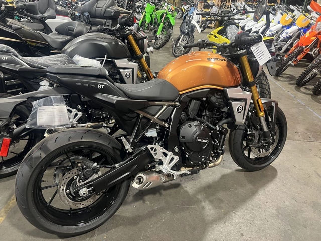 2026 Suzuki GSX-8T photo 3