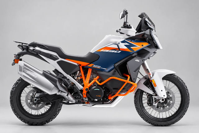 2026 KTM 1390 Super Adventure R photo 1