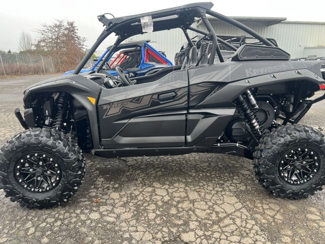 2026 Kawasaki Teryx KRX® 1000 Blackout Edition photo 9
