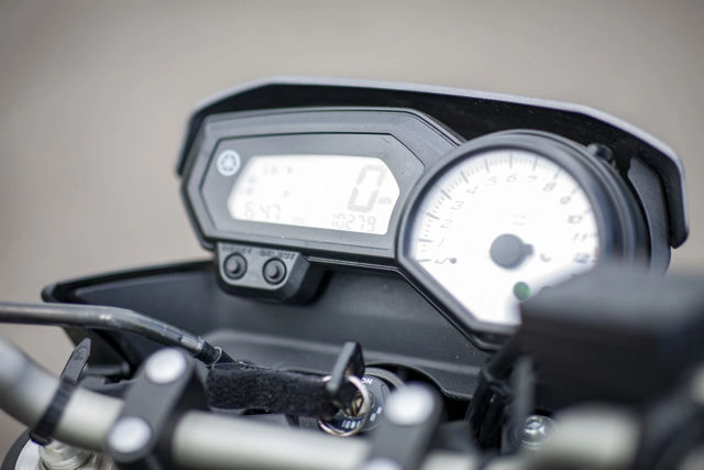 2013 Yamaha FZ8 photo 16