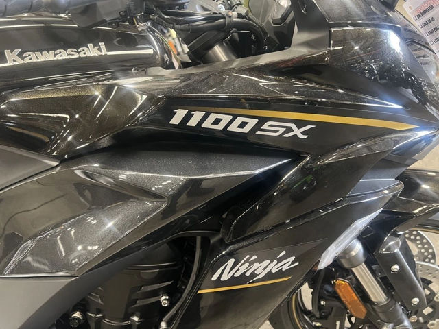 2026 Kawasaki Ninja® 1100SX ABS photo 2
