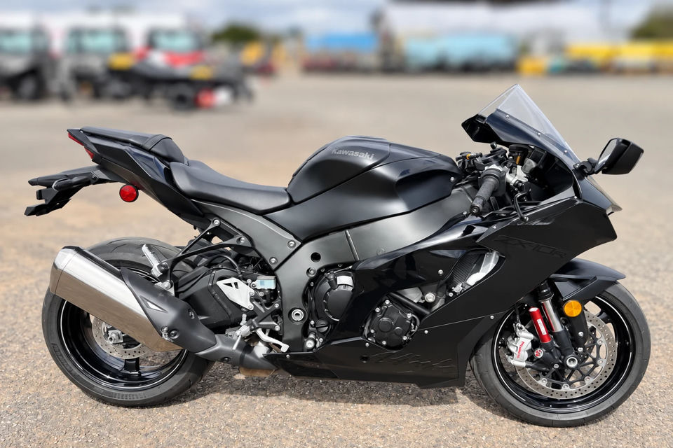 2024 Kawasaki Ninja® ZX™-10R photo 1