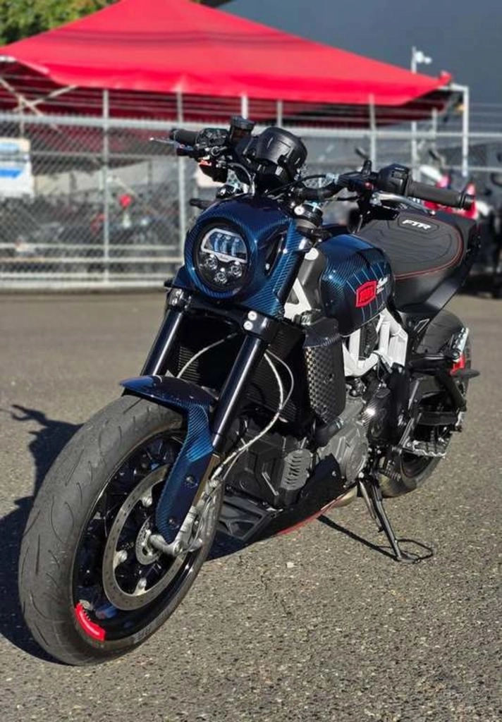 2024 Indian Motorcycle Motorcycle® FTR x 100% R Carbon Blue Candy Carbon photo 7