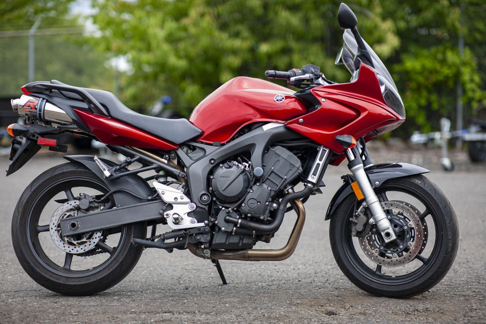 2006 Yamaha FZ 6 photo 1