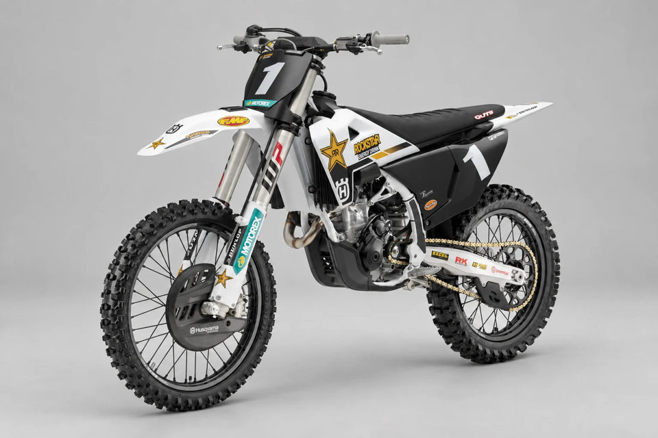 2025 Husqvarna FC 250 Factory Edition photo 2