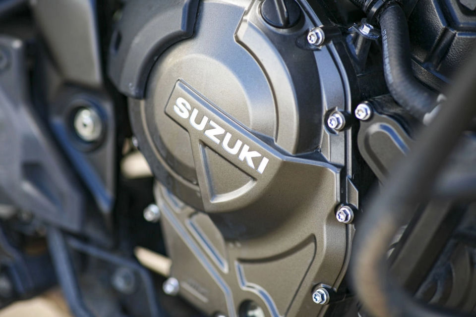 2023 Suzuki V-Strom 800DE Adventure photo 2