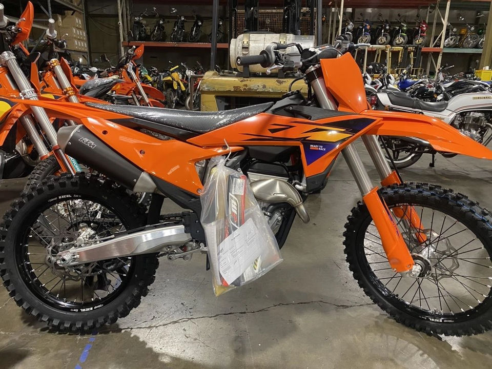 2026 KTM 250 SX-F photo 1