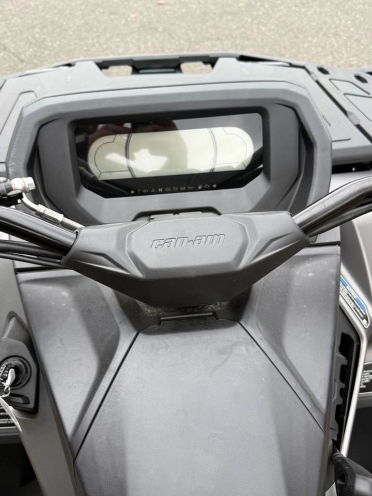 2026 Can-Am Outlander MAX XT 1000R photo 5