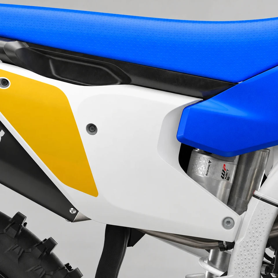 2025 Husqvarna TC 300 Heritage photo 11