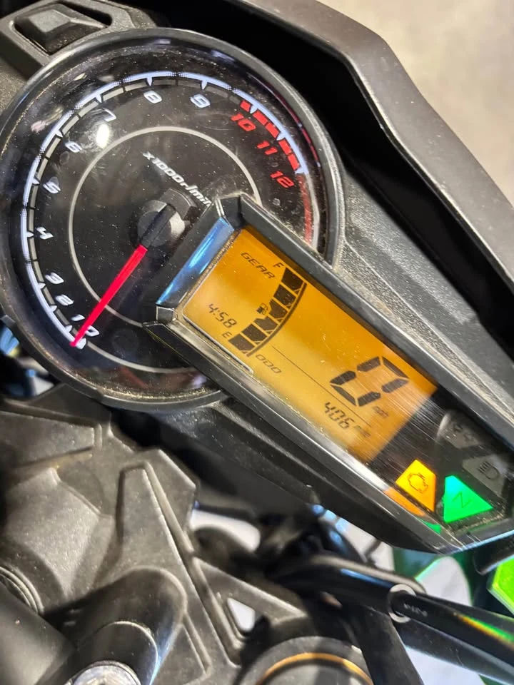 2024 Kawasaki Z125 PRO photo 4
