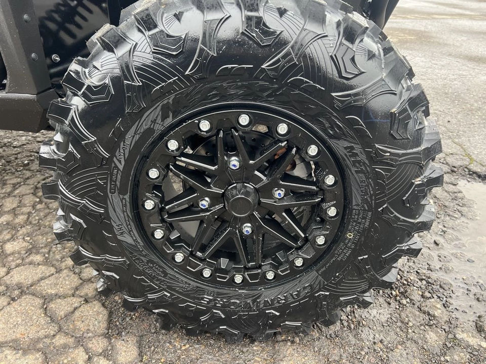 2026 Kawasaki Teryx KRX® 1000 Blackout Edition photo 8
