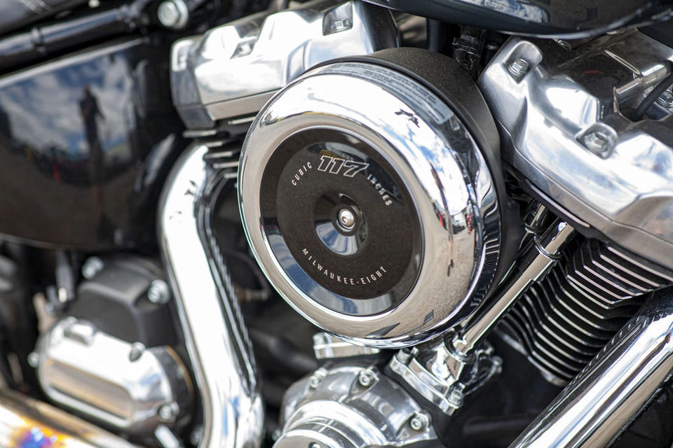 2025 Harley-Davidson FXBB - Street Bob® photo 6