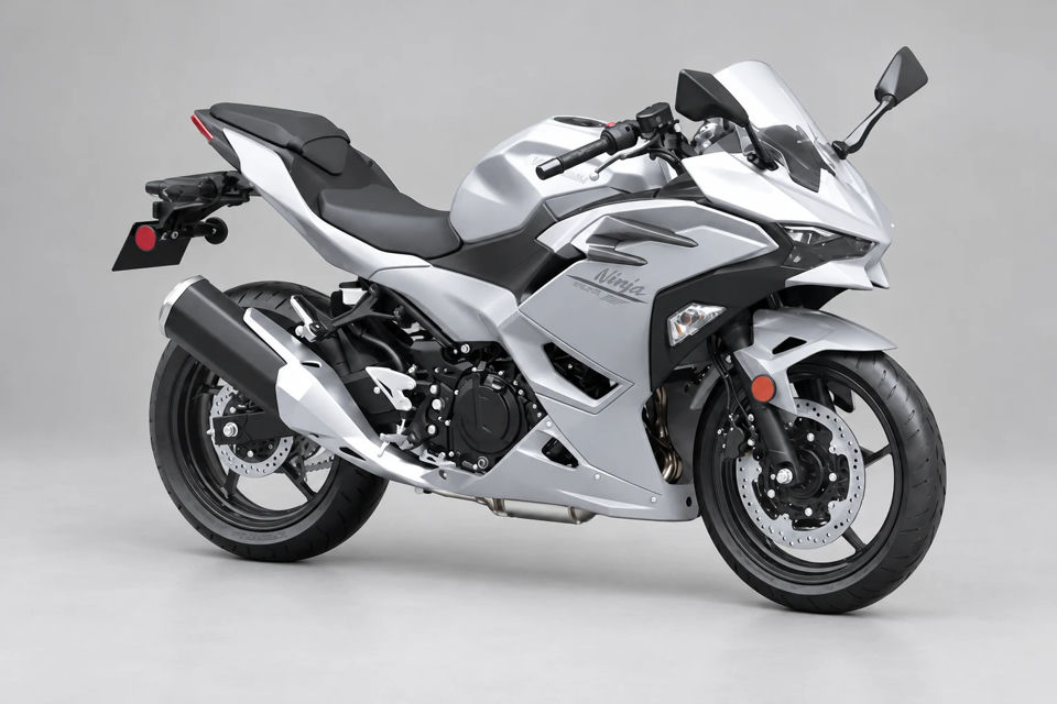 2025 Kawasaki Ninja® 500 ABS photo 1