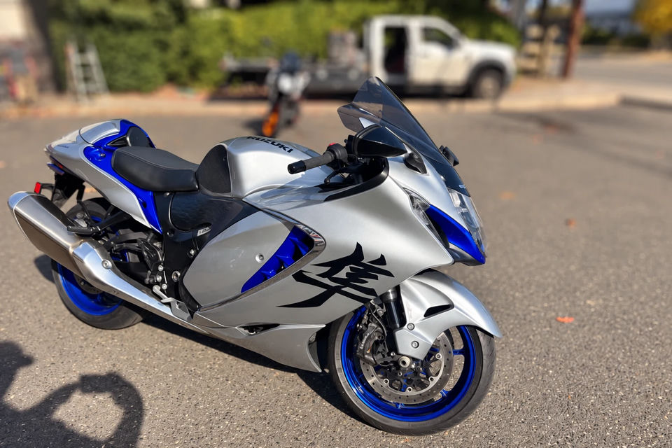 2025 Suzuki HAYABUSA CA photo 4