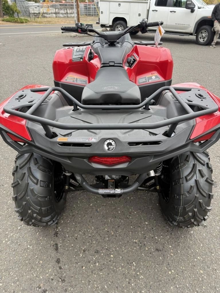 2026 Can-Am Outlander DPS 700 photo 4