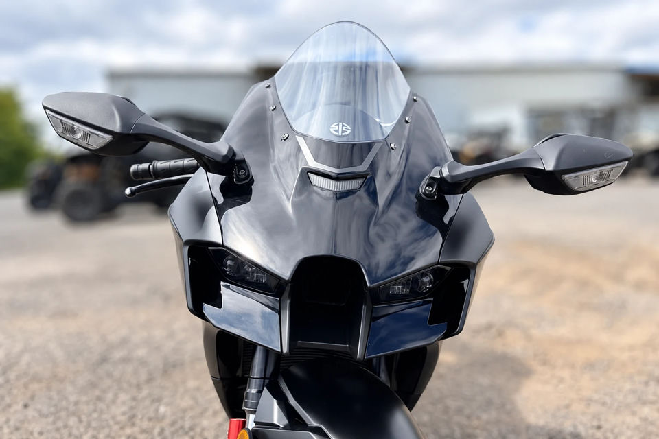 2024 Kawasaki Ninja® ZX™-10R photo 5