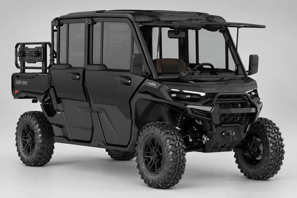 2027 Can-Am Defender XU MAX Lone Star CAB HD11 photo 1
