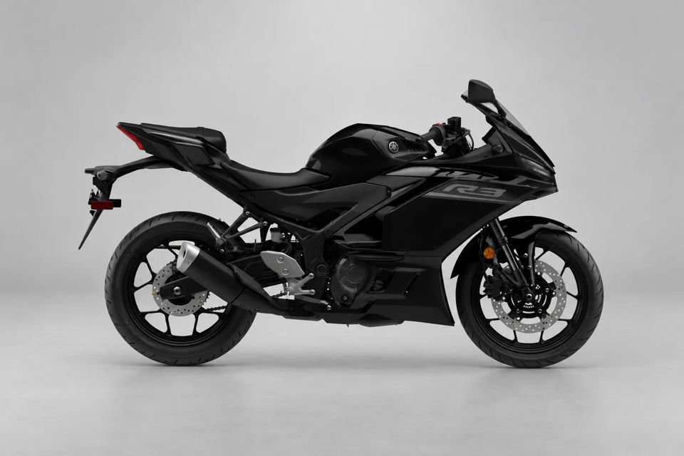 2026 Yamaha YZF-R3 photo 1