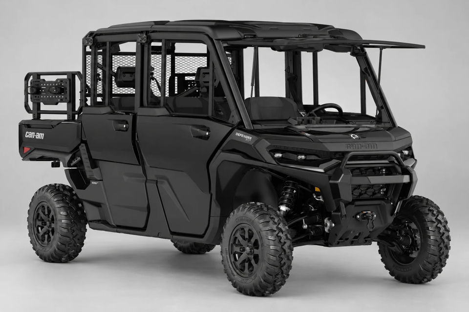 2027 Can-Am Defender XU MAX XT CAB HD10 photo 1