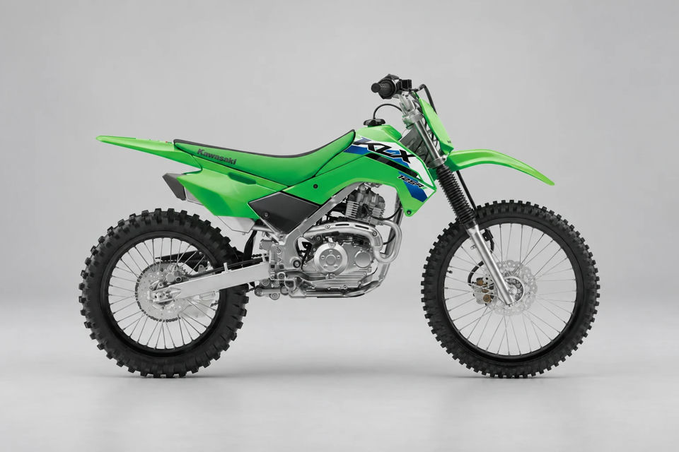 2027 Kawasaki KLX®140R F photo 3