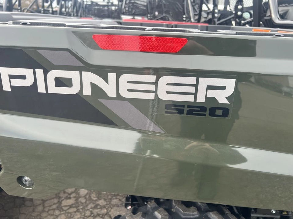 2026 Honda Pioneer 520 photo 4