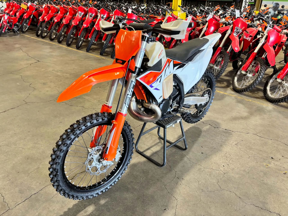 2023 KTM 300 SX photo 2
