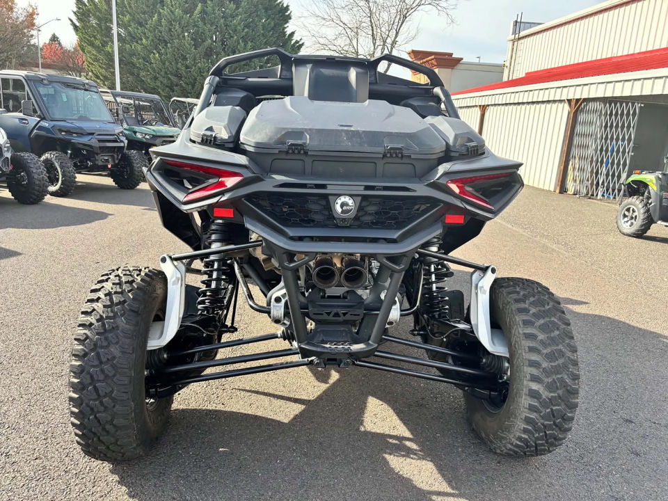 2024 Can-Am Maverick R X rs with Smart-Shox 999T DCT photo 11