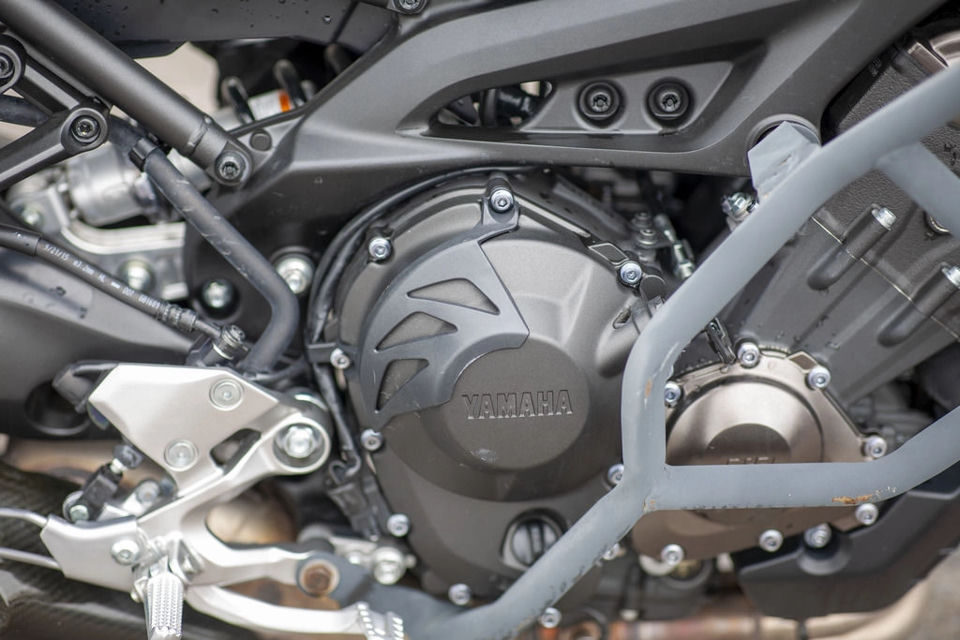 2016 Yamaha FZ-09 photo 12