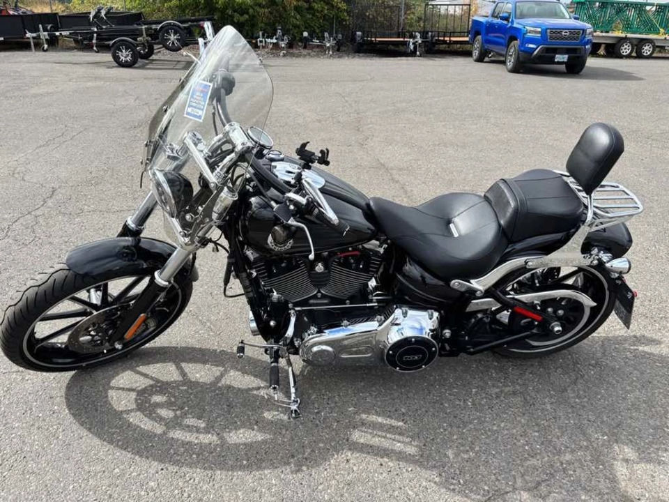 2016 Harley-Davidson FXSB - Softail® Breakout® photo 1
