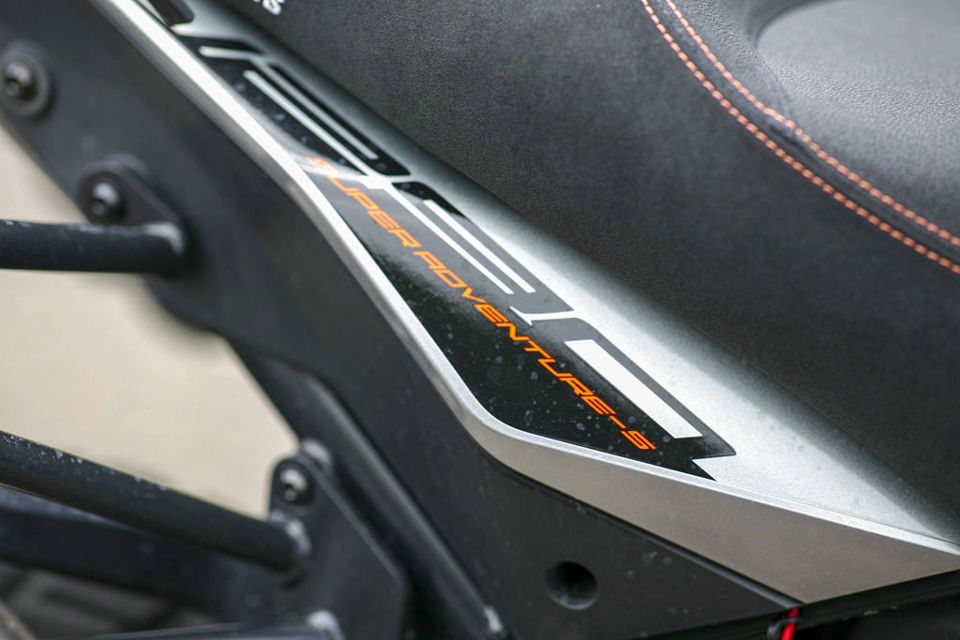 2020 KTM 1290 Super Adventure S photo 3
