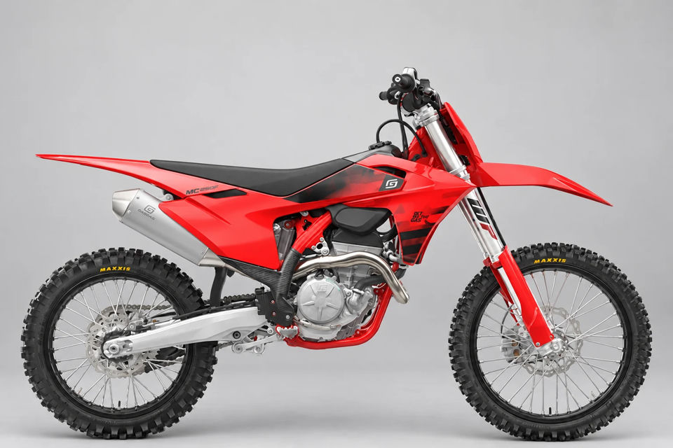 2025 GASGAS MC 250F photo 1