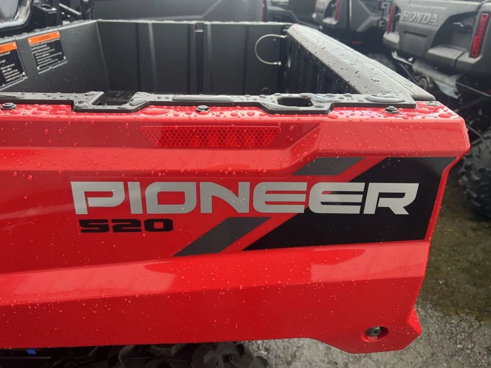 2026 Honda Pioneer 520 photo 3